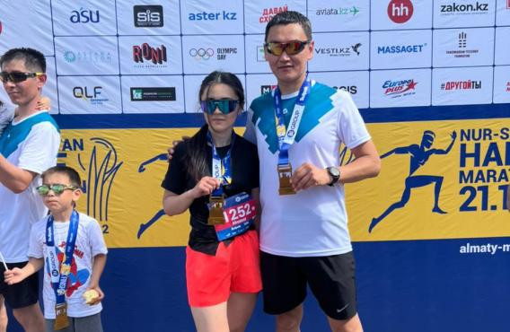 Сотрудники АО «Samruk-Kazyna Construction» приняли участие в Nur-Sultan Half Marathon-2022